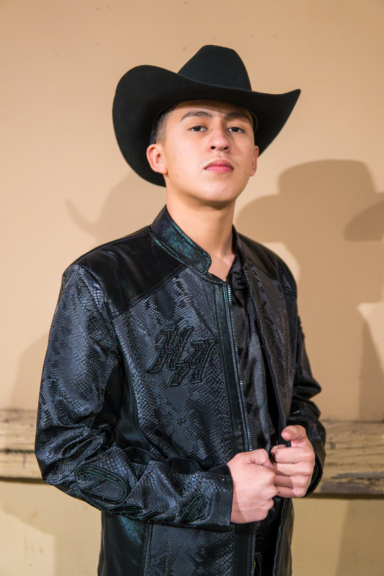 Hermanos Avila portrait from the band photo session
